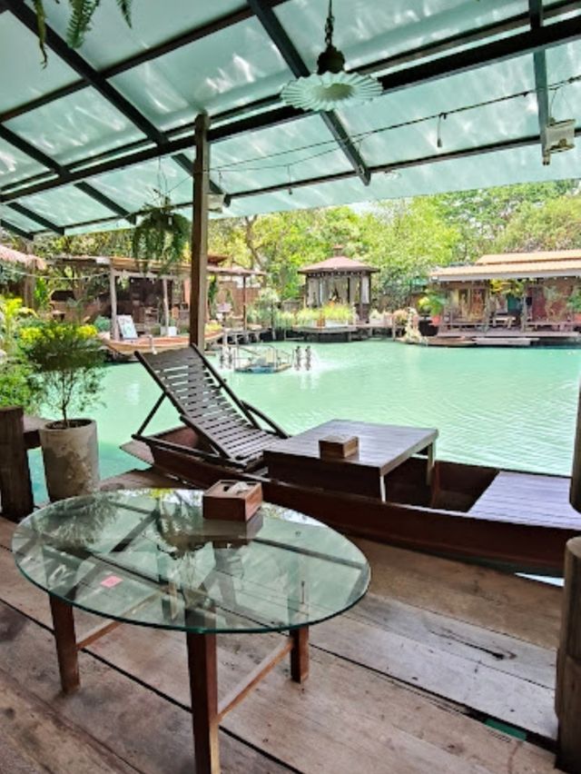 😝 Ayutthaya Retreat