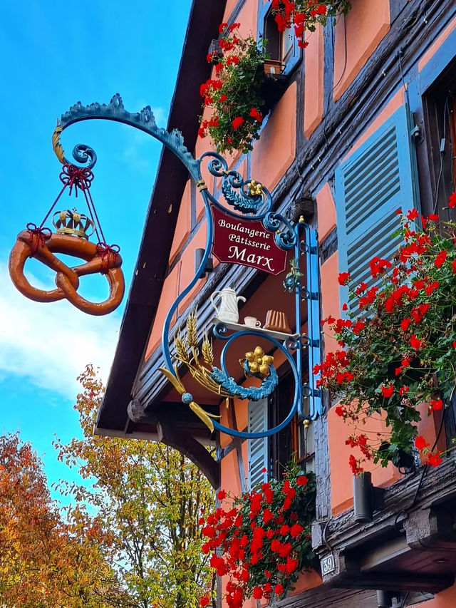 おとぎ話の中をお散歩するような村｜フランス・エギスハイム Eguisheim