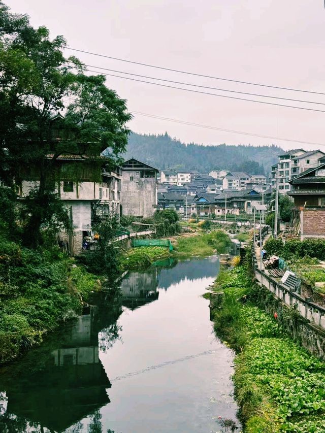 中國關西柳州著名景點：科馬界紅軍路，適合打卡拍照📸