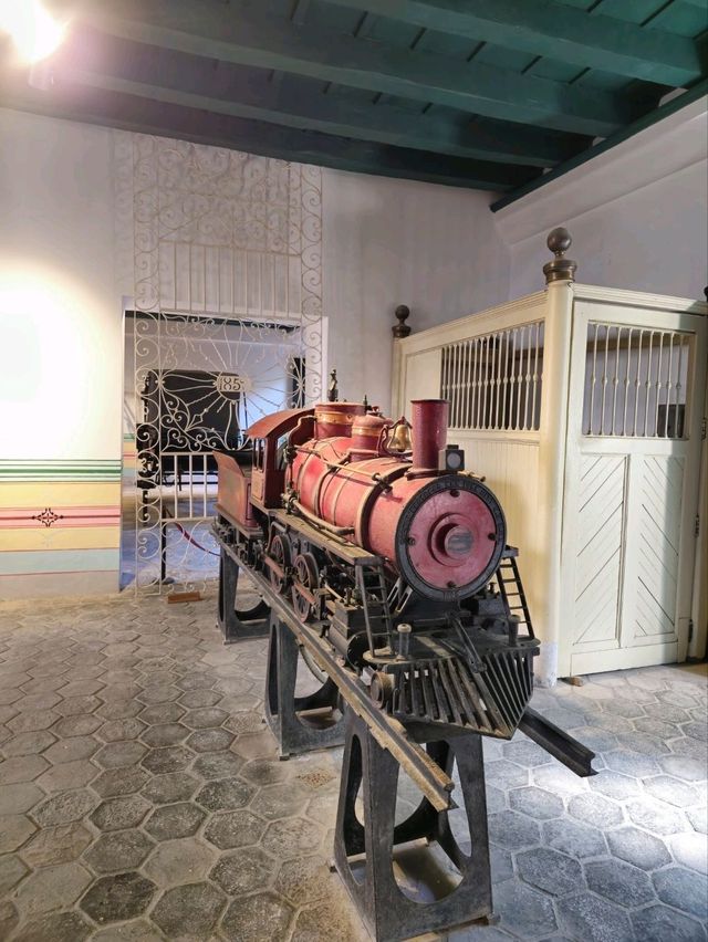 해외여행 쿠바 올드하바나에 있는 Museum Of The City