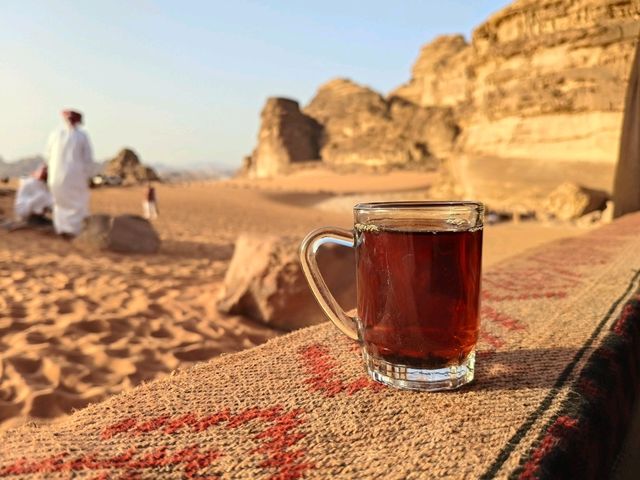 ล่องทะเทราย Wadirum กินชาแบบ Bedouin 