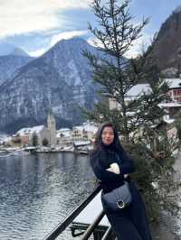 A solo day trip to dreamy Hallstatt for my birthday. Just me, snow, and memories I’ll keep forever