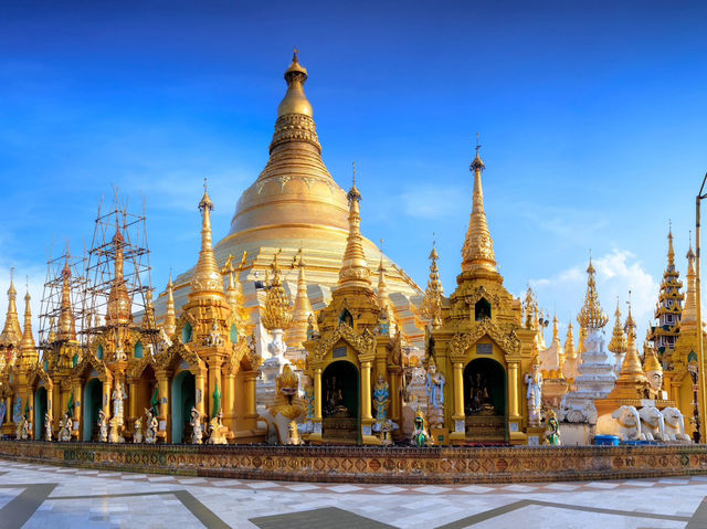 🕌🌆 YANGON WEEKEND ESCAPE: Golden Pagodas & Colonial Charm! 