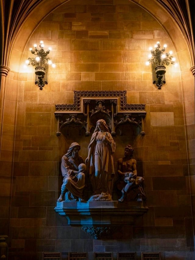 A Hidden Gem in Manchester: John Rylands Library