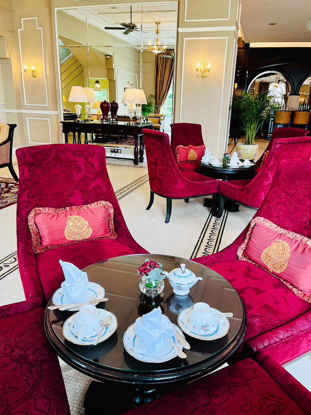 Colonial Café KL: Timeless Elegance Cafe with a View