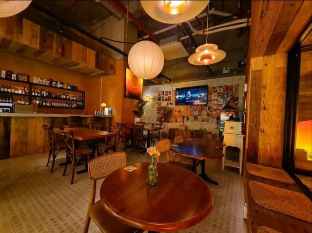 Tipsy Bar