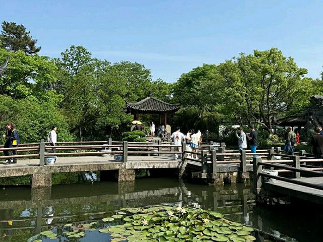 Hangzhou: Where Poetry Meets the Water