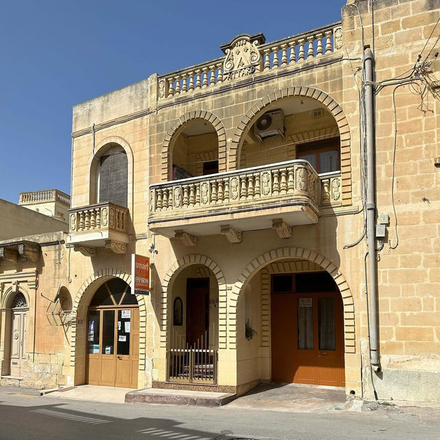 Paris Church, Marsaxlokk: A Hidden Gem in Malta's Fishing Village 🌊⛪