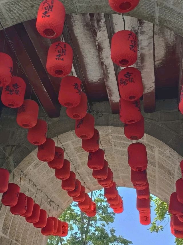 Qingyan Ancient Town – A 600-Year Journey Through Stone Streets & Ming Dynasty Legends