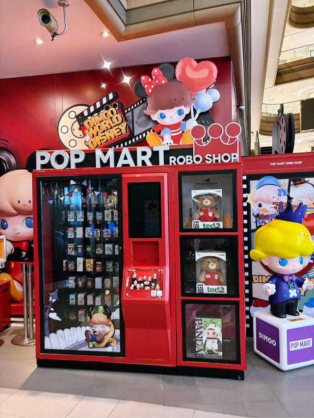 กดตู้ Pop Mart Robo Shop