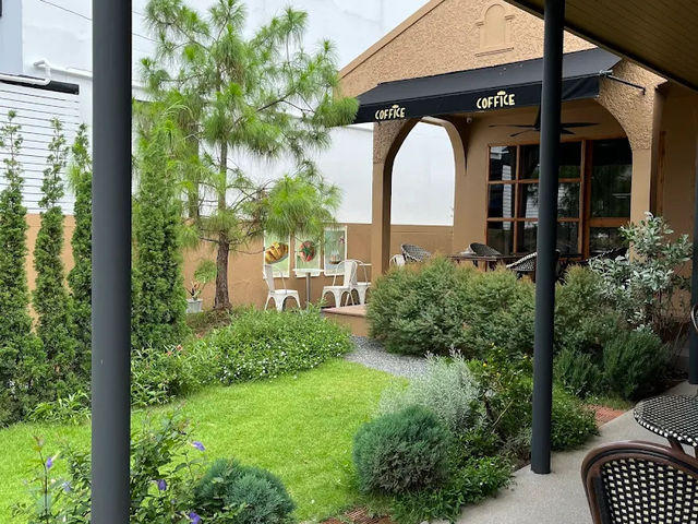 📍 Coffice Coffee Roaster – 🍫👏🏻☀️