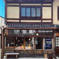 ARCHI coffee and wine 