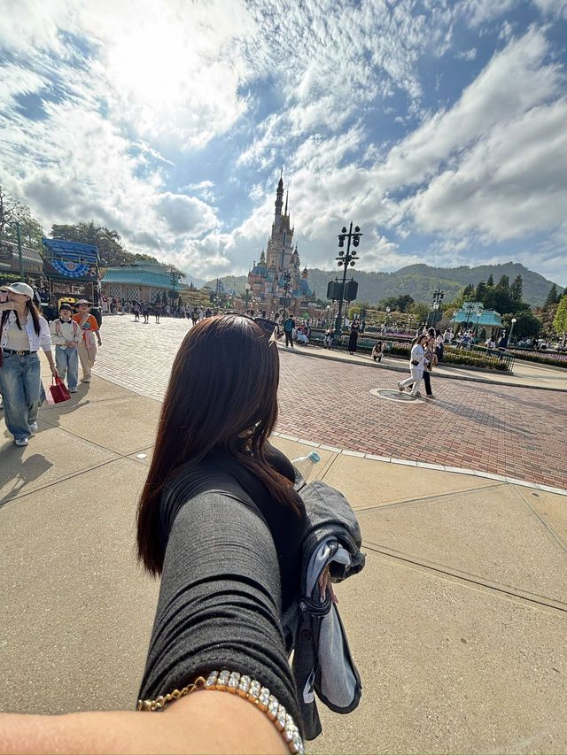 Hong Kong Disneyland 