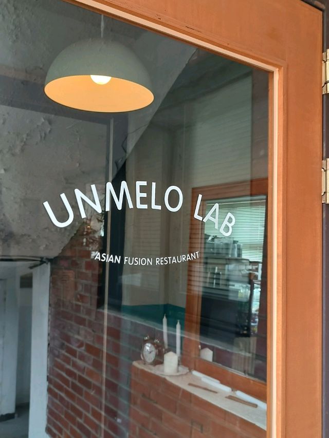 超級人氣的義大利麵店Unmelo 