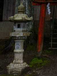 龍神が棲む湖と一生に一度の願い事が叶えられる神社