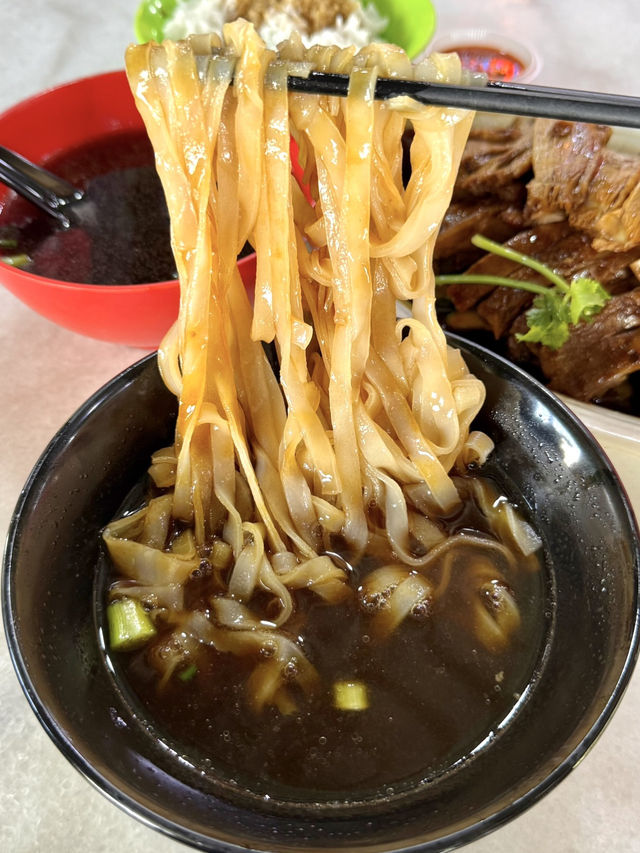 Under the Tree: A Taste of Johor’s Braised Duck at Baliban