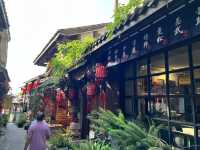  🌉 Nanqiao Bridge – Daytime Elegance, Nighttime Magic in Dujiangyan 