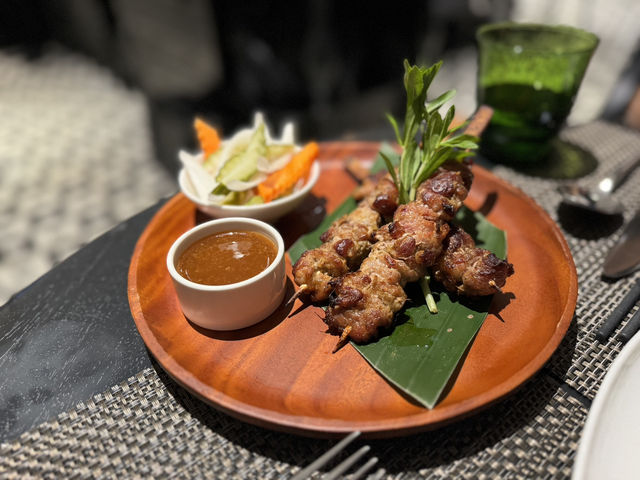🌇❤️ Romance at Sunset – A Magical Anniversary Dinner at Cloud Nine, Hanoi