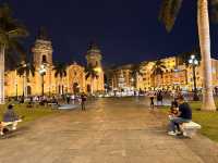 【リマ・マヨール広場（Plaza Mayor）｜歴史と灯りが紡ぐペルーの心臓部✨】