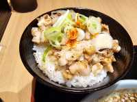 日本富山飽足系黑拉麵〔ガッツリ！えびす〕，醬油湯濃麵人氣店🍜