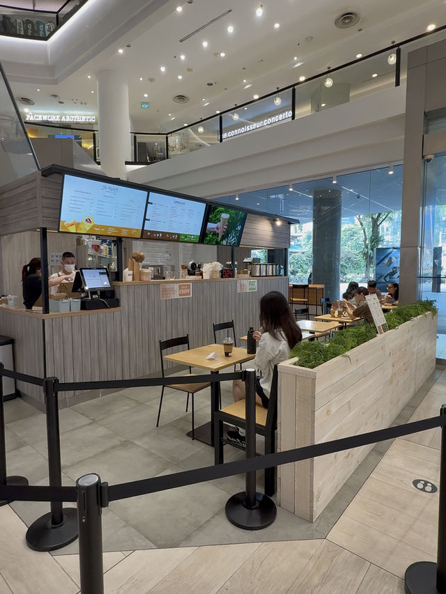 Crepe Endo x Umacha: A Cozy Spot for Japanese-Inspired Sweets