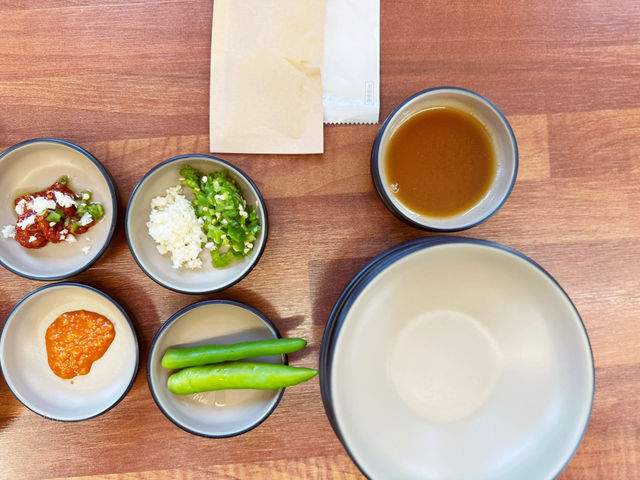 👍 밑반찬까지 버릴 메뉴없는 본날