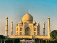 🌟 Taj Mahal, Agra – Symbol of Eternal Love 💖