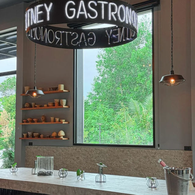 Sitney Gastronomy 
