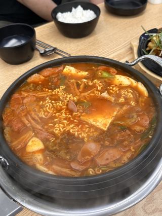 楊州美食店崔部隊鍋