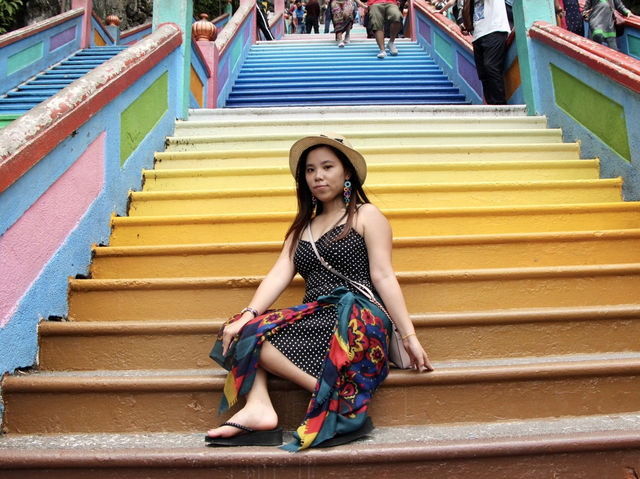 🦚 Batu Caves, Kuala Lumpur — A Summer Getaway Full of Adventure & Culture 🦚