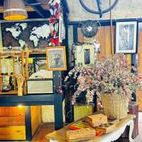 🕍 Let Me Tell You Our Story Cafe💒