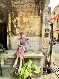More Than Murals: Kwai Chai Hong’s Stories in Shadow and Light