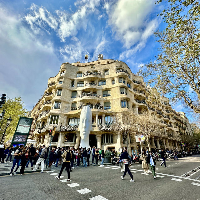 西班牙🇪🇸巴塞隆納高第踩點 米拉之家
