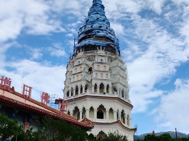 A Stunning Old Temple 