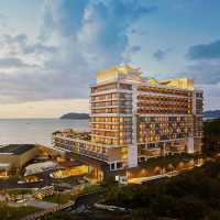 Sun-Kissed Grandeur and Island Grace