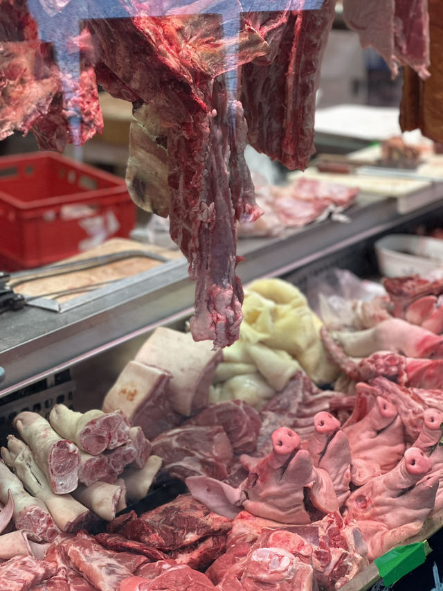 Munich’s Pantry: 200 Years Of Salt, Smoke & Stories