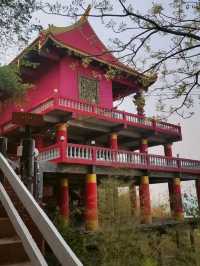 Dragon Caves & Temple Feels at Wat Ban Tam