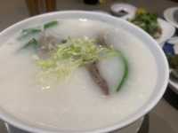 🥣 Mui Kee Orchard — Silky Porridge and Old-School Comforts