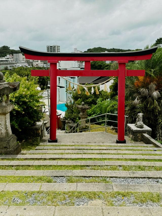 沖繩八社 之一 沖宮～小散步悠閒，位於奧武山公園