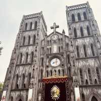 ⛪✨ *St. Joseph’s Cathedral Hanoi: Gothic Grandeur in the Old Quarter* 🏰🌹