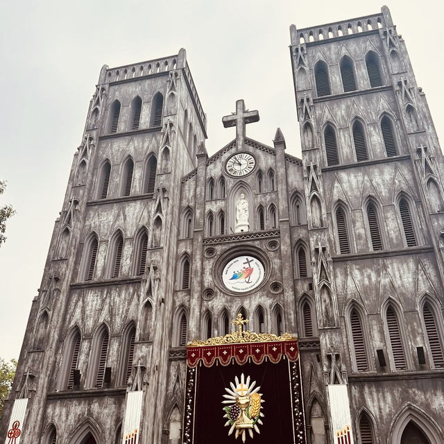 ⛪✨ *St. Joseph’s Cathedral Hanoi: Gothic Grandeur in the Old Quarter* 🏰🌹