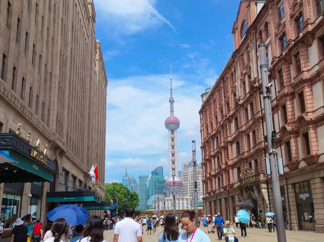 The bund Shanghai 🇨🇳✈️
