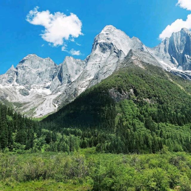 Mount Siguniang (Four Sisters Mountain)