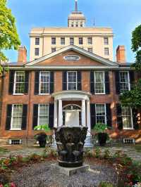 Toronto’s Timeless Architecture: A Tour of Historic Charm in a Young City