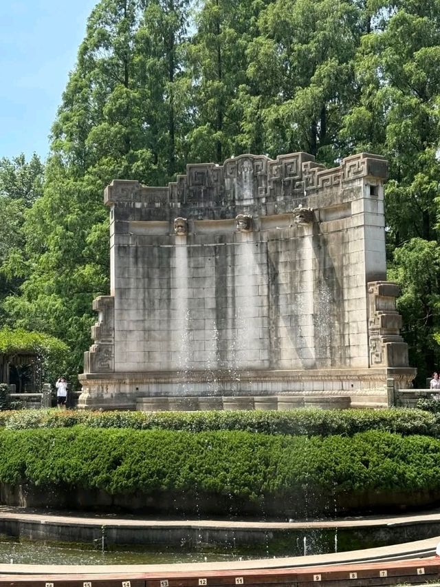 “Echoes of Empire: Nanjing’s Timeless Elegance”