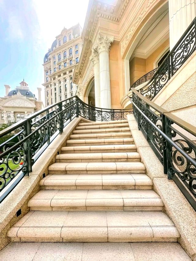 A Fairytale Escape at the Secret Garden – Grand Lisboa Palace A Fairytale Escape at the Secret Garden – Grand Lisboa Palace