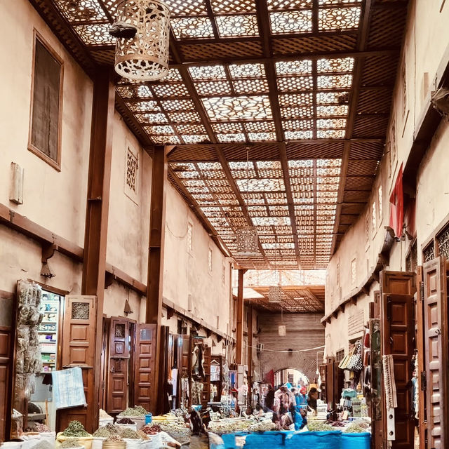 🌴✨ Solo Magic in the Ochre City: Marrakech – Where Ancient Alleys Meet Bohemian Chic 