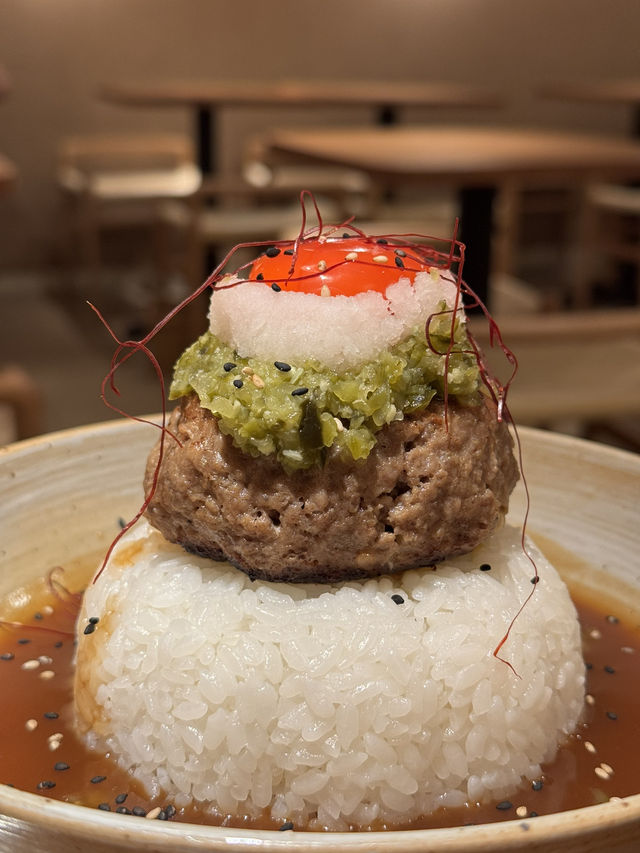 觀塘必食手打和牛漢堡扒丼飯
