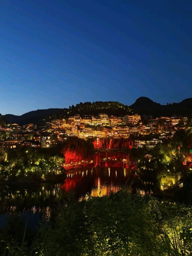 Furong Ancient City: Neon Nights & Ancient Vibes Daytrip from Zhangjiajie