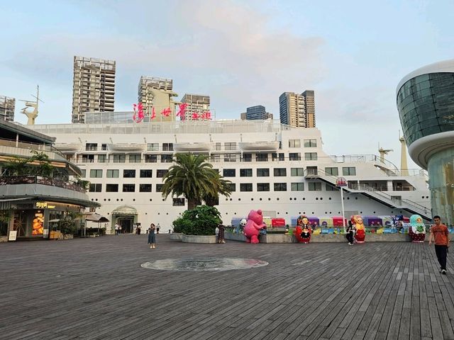 入住很高級又高樓層的深圳灣萬麗酒店